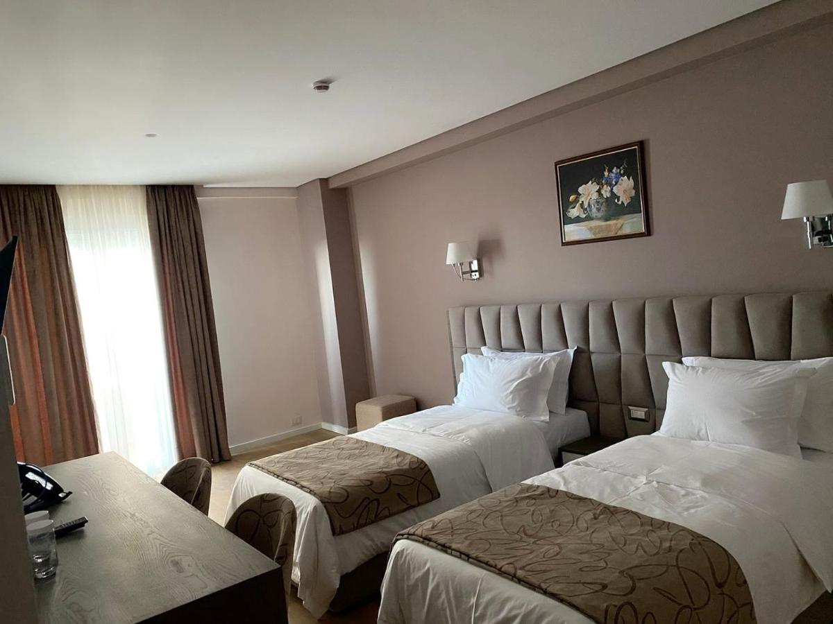 Agsel Hotel & Spa Tirana Eksteriør billede