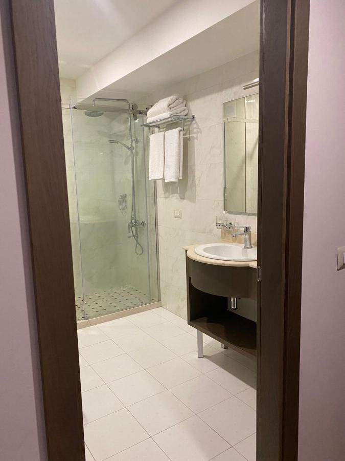 Agsel Hotel & Spa Tirana Eksteriør billede