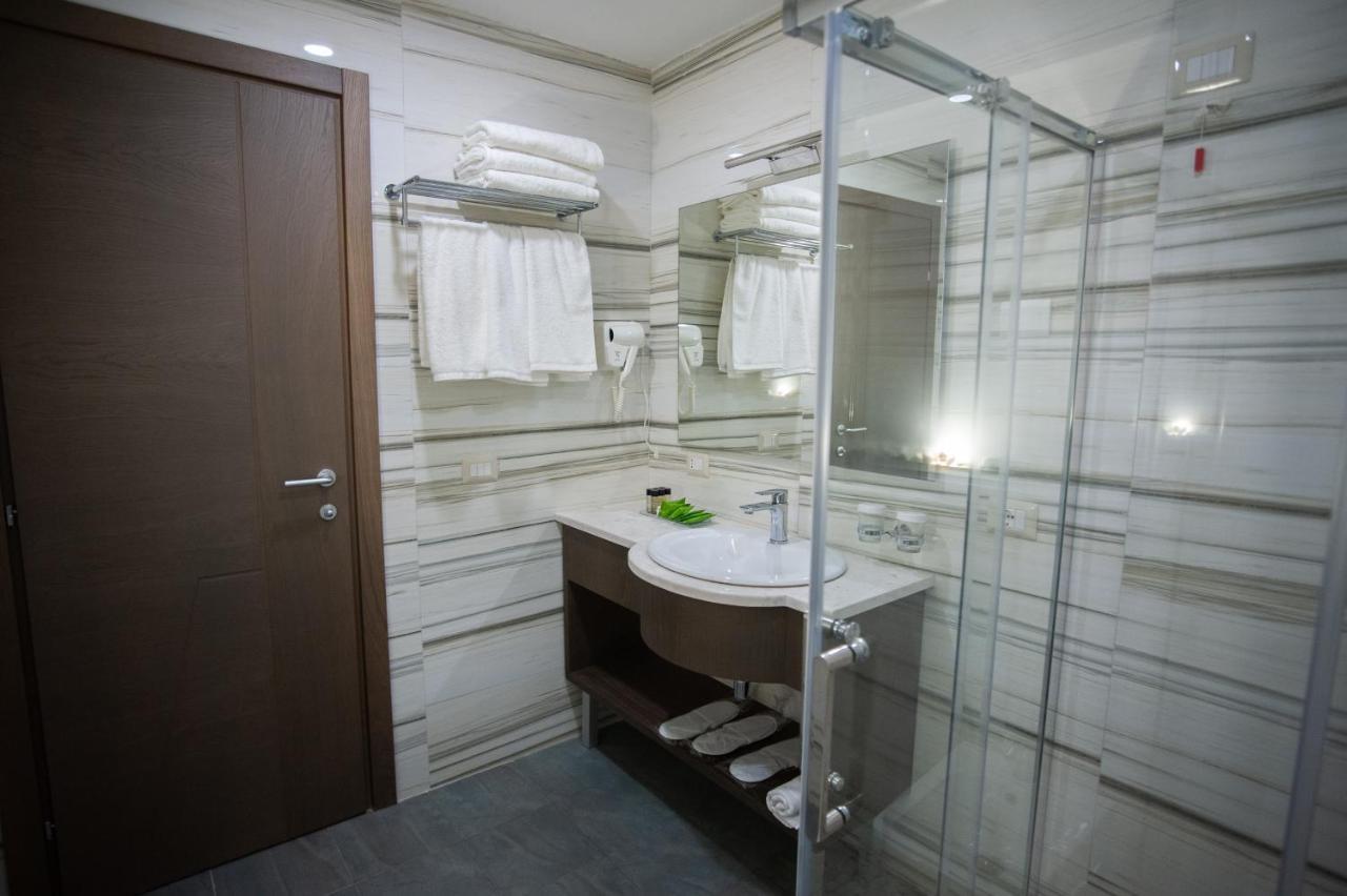 Agsel Hotel & Spa Tirana Eksteriør billede